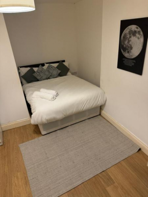 Archway Court